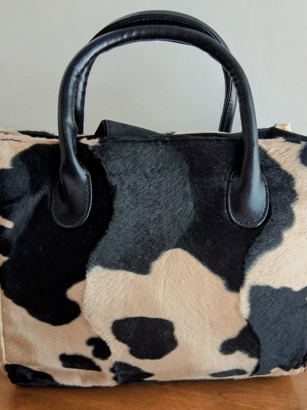 VTG 90s Cow Print Faux Fur Small Handbag - Picture 2 of 6
